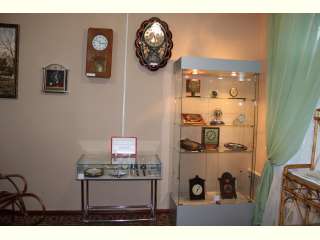 В Корочанском историко-краеведческом музее прошла тематическая выставка часов: «Путешествие во времени»